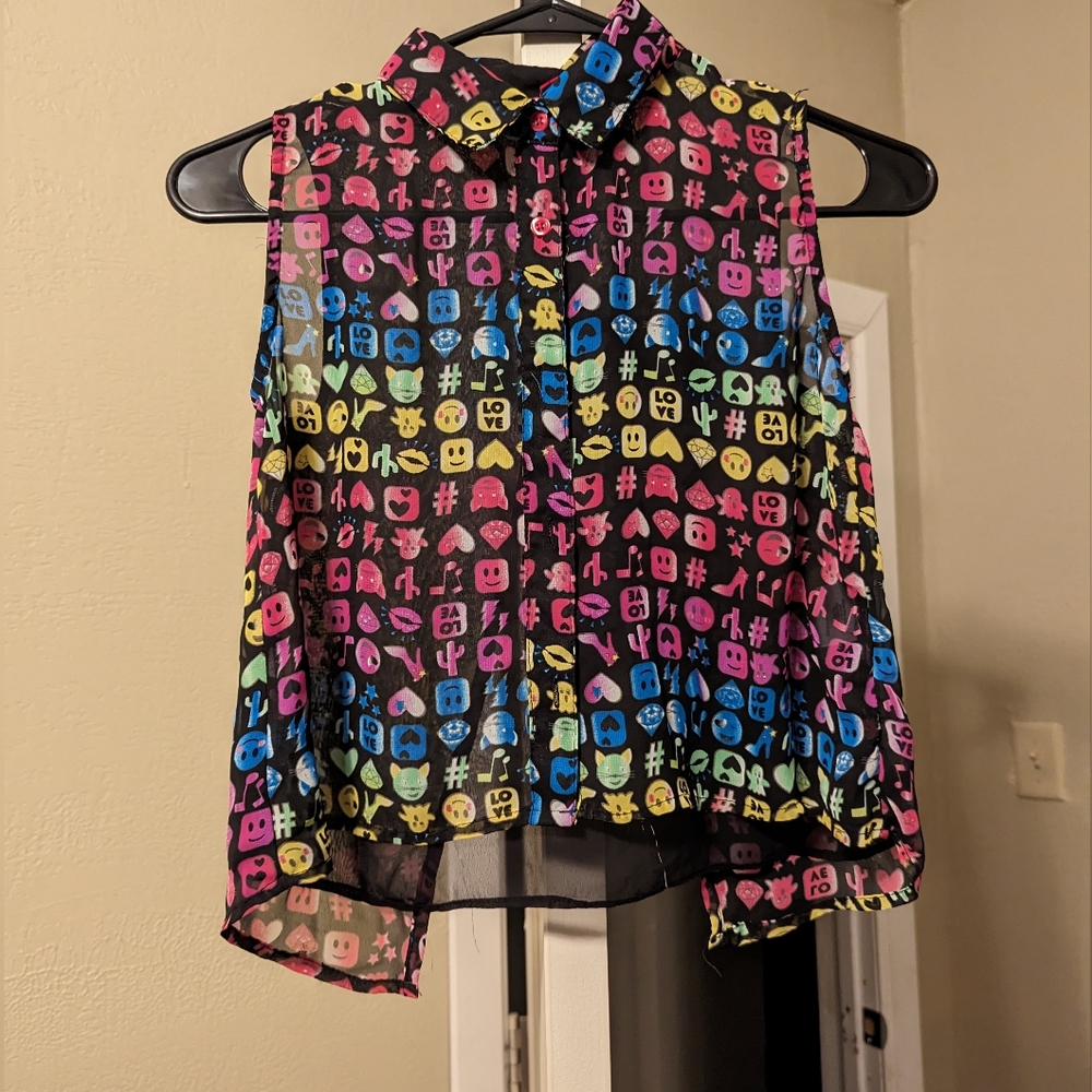 Fun emoji like designed shirt